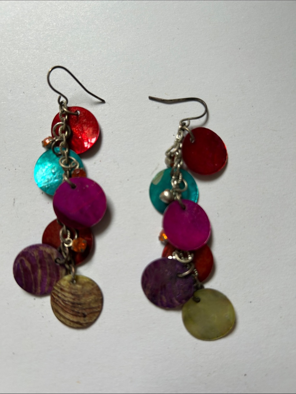 Multicolor Disc Drop Earrings with Vibrant Shell-Tone Discs j49